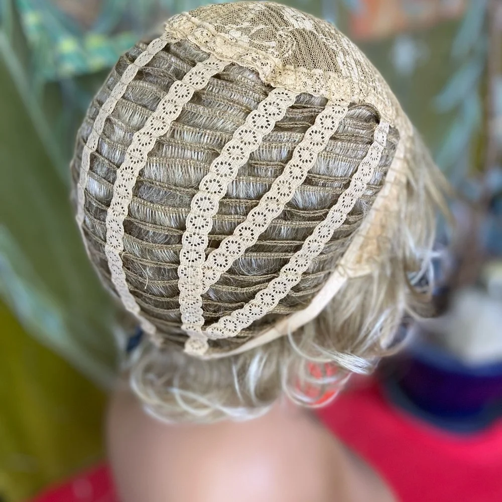 curly pixie ombré mixed blonde wig